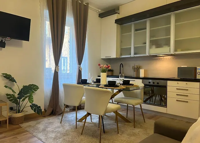 Acasadiimma 5 Min Da Bocconi 3 Stops Duomo E Navigli Con Wifi E Balcone * Mediolan