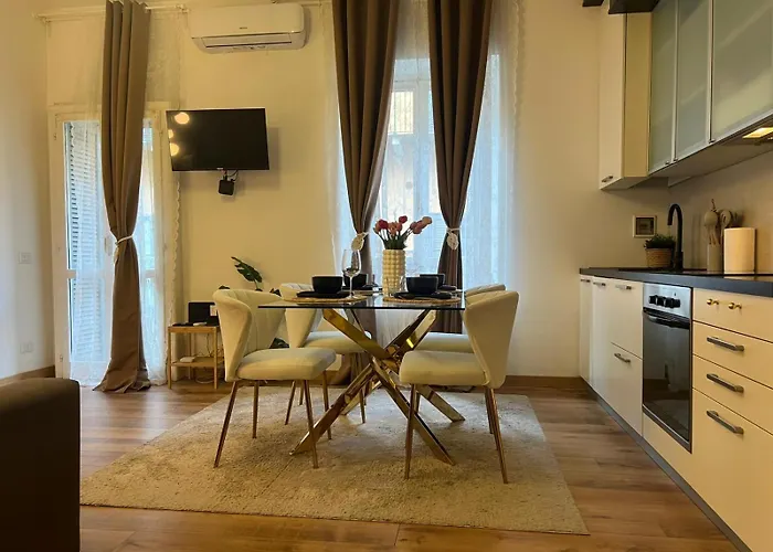 Acasadiimma 5 Min Da Bocconi 3 Stops Duomo E Navigli Con Wifi E Balcone Apartment