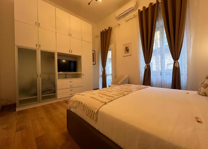 Apartment Acasadiimma 5 Min Da Bocconi 3 Stops Duomo E Navigli Con Wifi E Balcone