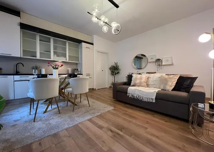 Acasadiimma 5 Min Da Bocconi 3 Stops Duomo E Navigli Con Wifi E Balcone Apartament Mediolan