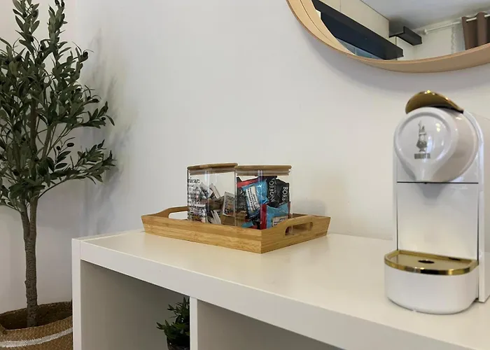 Acasadiimma 5 Min Da Bocconi 3 Stops Duomo E Navigli Con Wifi E Balcone