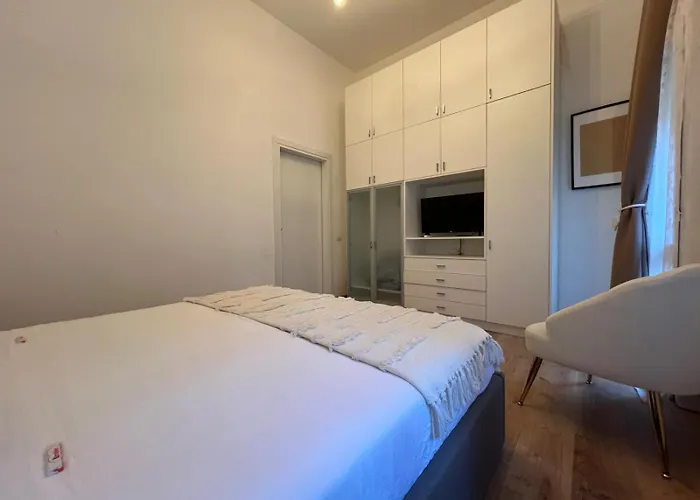 Acasadiimma 5 Min Da Bocconi 3 Stops Duomo E Navigli Con Wifi E Balcone Apartment Milan