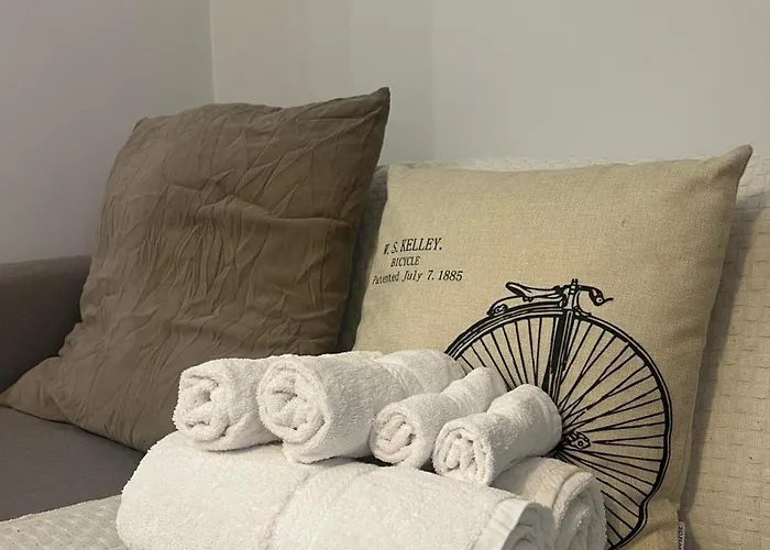 La Regina Delle Locazioni Accanto Bocconi 아파트