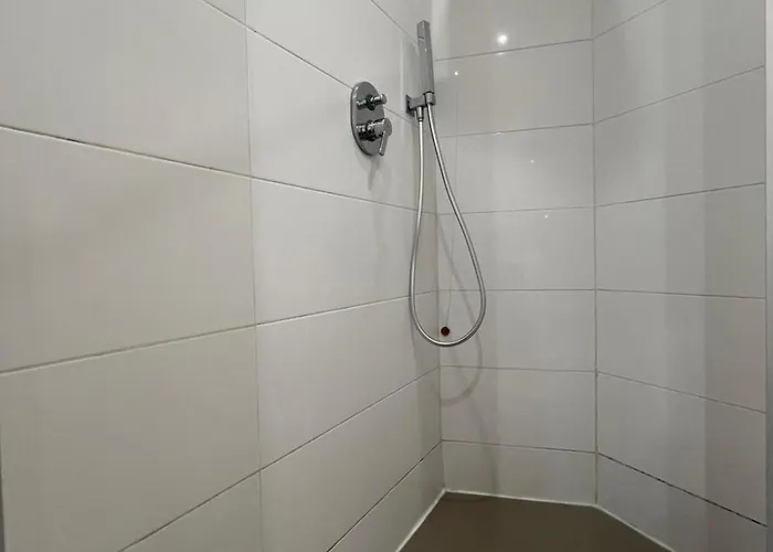 La Regina Delle Locazioni Accanto Bocconi *