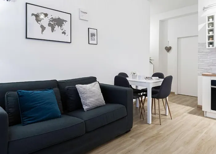 Oasi Di Relax Con Balcone 5 Min Dalla Metro Appartamento Milano