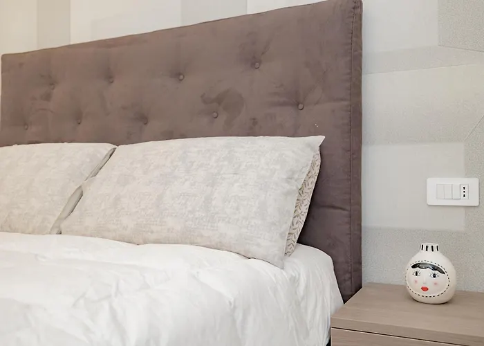 1co4 - Duomo - Luxurious And - *