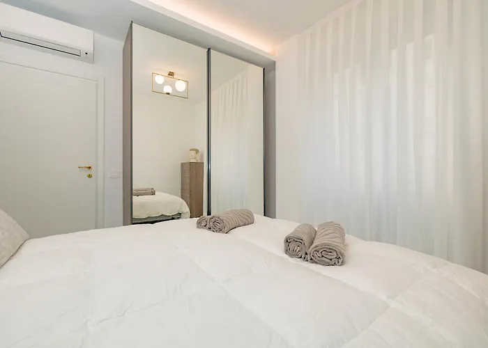 1co4 - Duomo - Luxurious And -