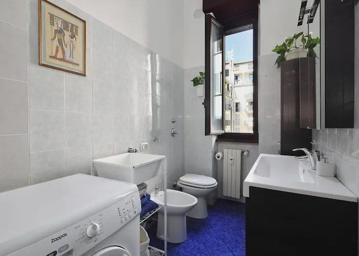 Genova25 *