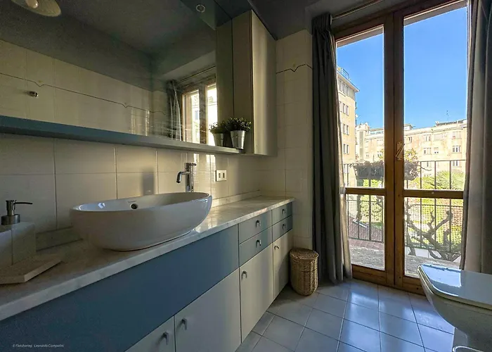 Red81 - 10 Min Dal Duomo - 2 아파트