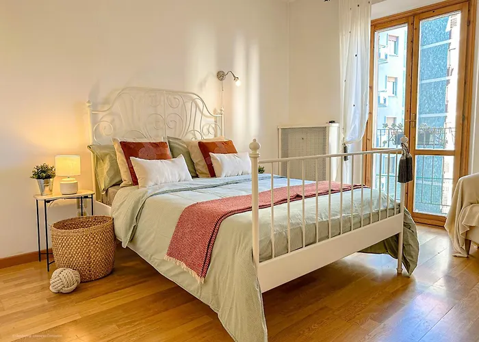 Red81 - 10 Min Dal Duomo - 2 아파트 *