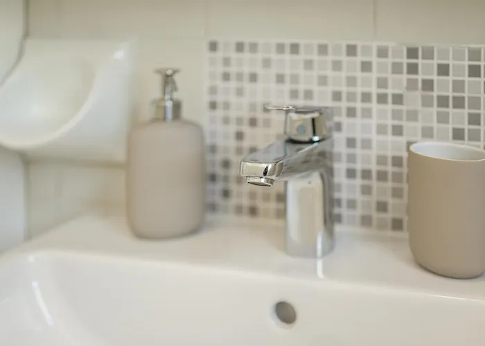 Elegante Attico Con Terrazzo Esclusivo *