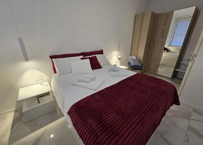 Apartment Reali Bonaccini Milan