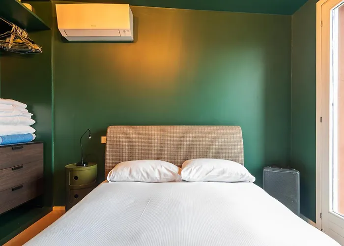 Bilocale Design Con Terrazza - De Angeli