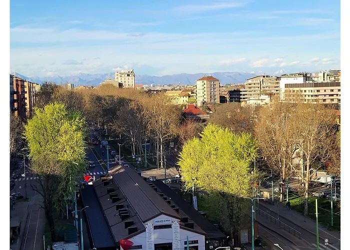 Metro Isola - Nuovo Design - La Milanese *