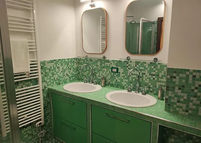 Periferia Chic * Milánó