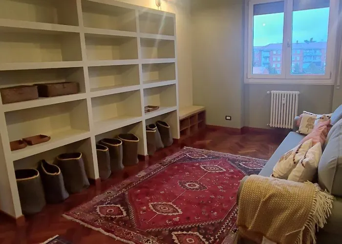 Apartament Periferia Chic *