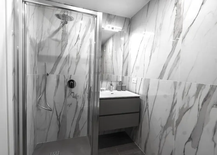 Duomo Space - Private Gym -metropolitana Milánó