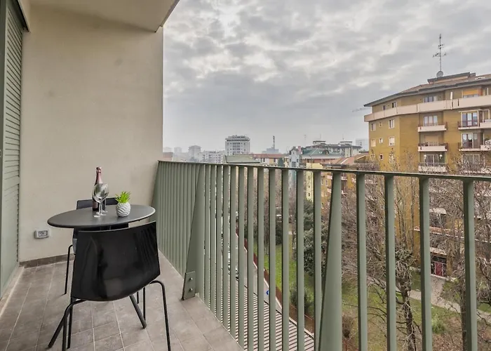 Duomo Space - Private Gym -metropolitana Milánó