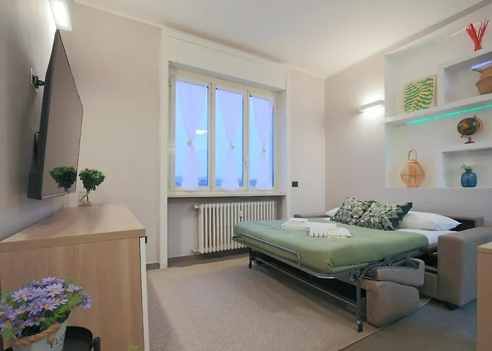 Wide & Bright 2 Bedroom Flat 50m From M4 Station Appartamento *