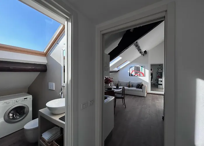 Under The Stars, Life Milano, Corso Sempione