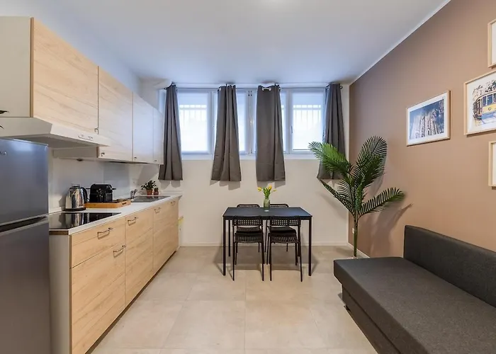 Authentic Private Flat 2 Min From Navigli *