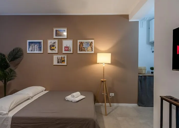 Authentic Private Flat 2 Min From Navigli Apartamento