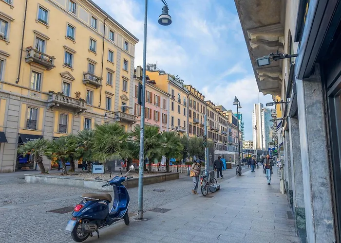 Apartment Luxury 2 Bedroom In *