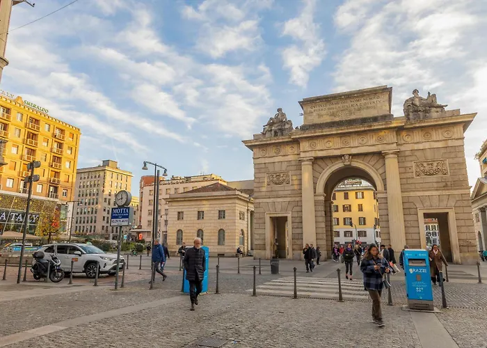 Luxury 2 Bedroom In Apartment *