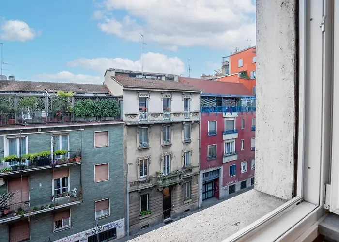 Ma22 - Duomo-loreto - Near The Duomo - Milán