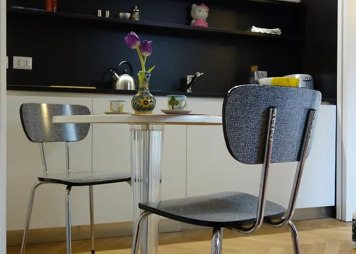 Apartamento Charming On The Roofs Of Navigli *