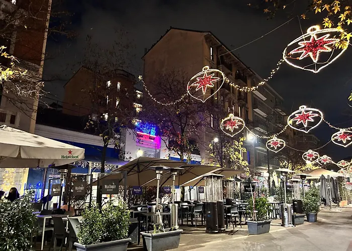 アパート Easy Isola, For An Easy