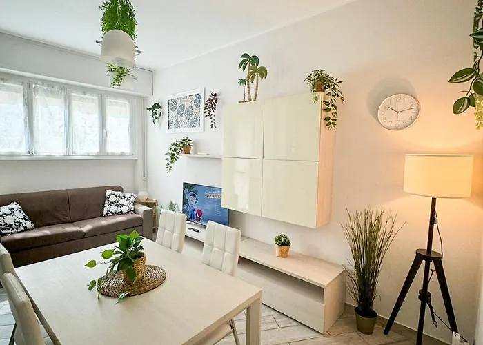 In Town - Life Near San Siro Stadium Metropolitana M1 - M5 Apartmán Milán