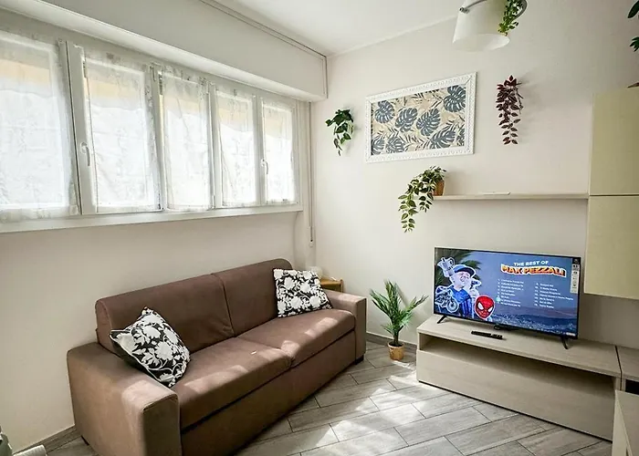 In Town - Life Near San Siro Stadium Metropolitana M1 - M5 * Milán