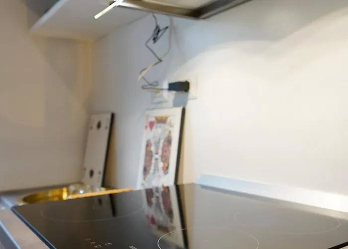 5min Da Stazione アパート *