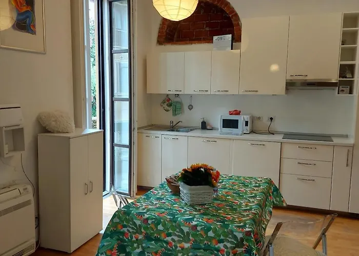 Luminoso Monolocale Nel Cuore Di * Milan