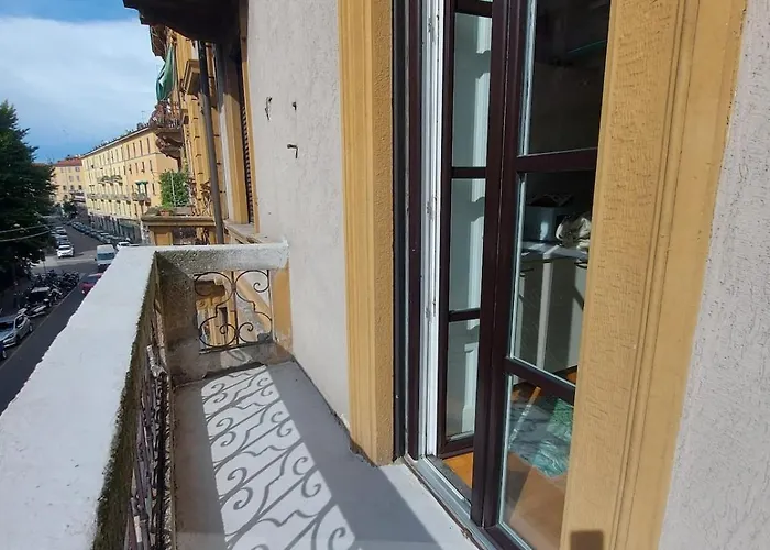 Luminoso Monolocale Nel Cuore Di