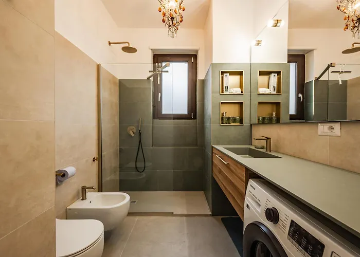 Charming Modern Near The Heart Of Milán
