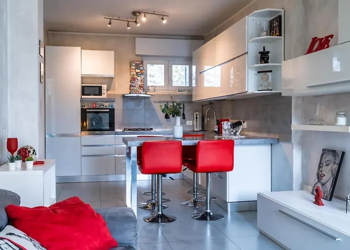 Daire San Siro - With Terrace And Parking