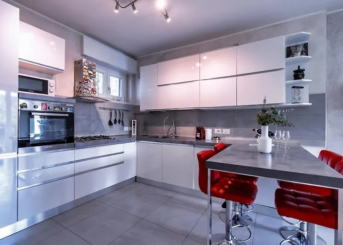 San Siro - With Terrace And Parking