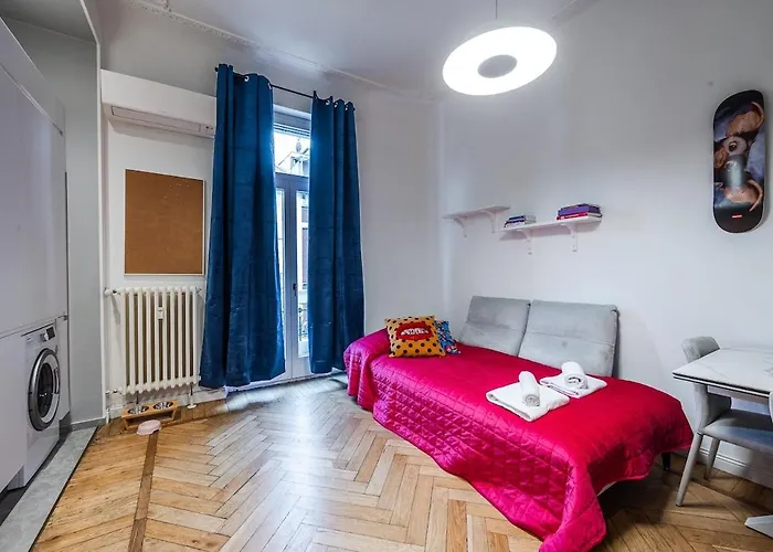 - Bilocale Design - Metropolitana - Train Apartment *