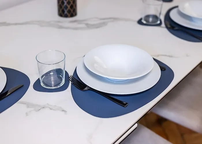 - Bilocale Design - Metropolitana - Train Apartment *