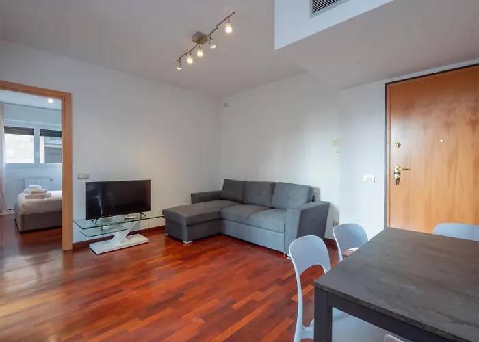 Apartment I Host - Trivulziana 3 *