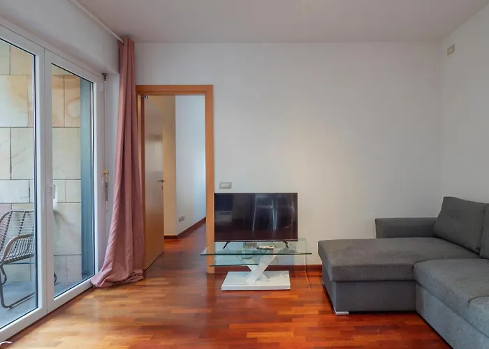 I Host - Trivulziana 3 Daire Milano