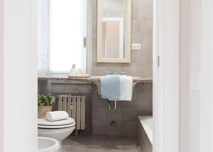 Tecla Premium Duomo Milano