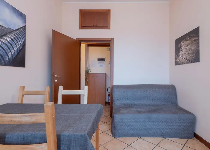 I Host - Muratori 54 *