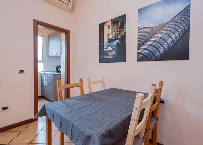 I Host - Muratori 54 *