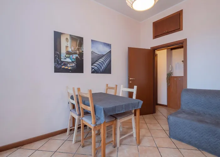 I Host - Muratori 54 Milan