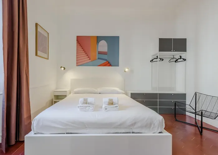 Easytopstay - New And Functional Near The Metro Apartment Mailand