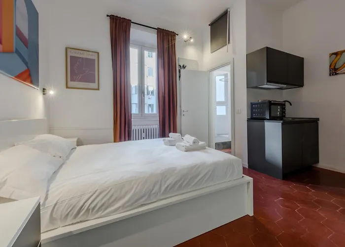 Easytopstay - New And Functional Near The Metro Apartment Mailand