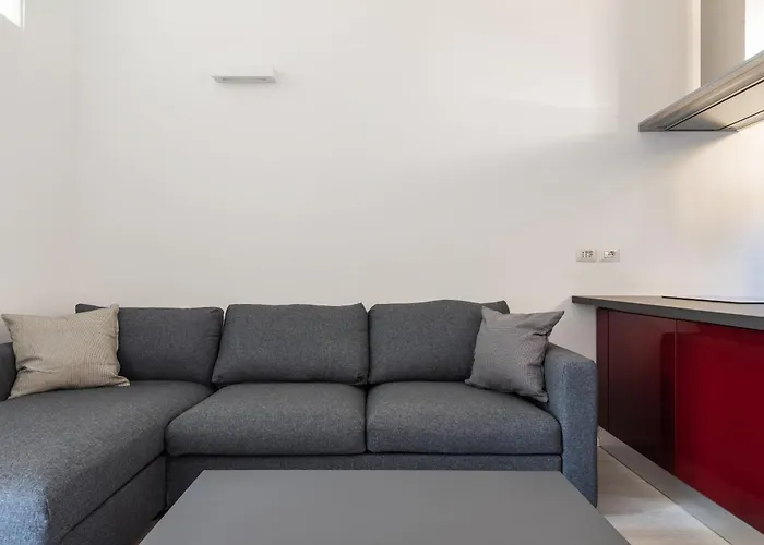 Bramante24 Bilocale In Sarpi *